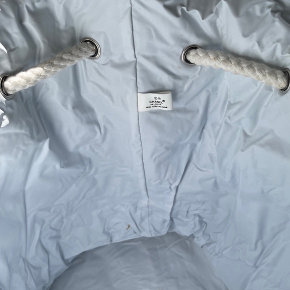 CHANEL Canvas and Rope Drawstring Bucket Bag and Backpack/Beach Bag - Picture 5 of 11